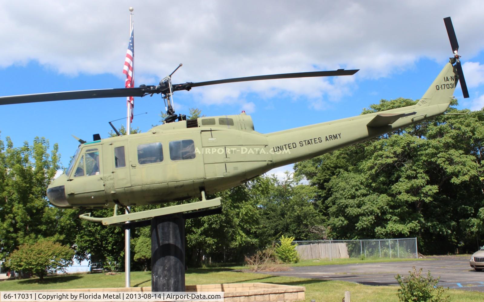 66-17031, 1966 Bell UH-1H Iroquois C/N 9225, UH-1H in Adrian Michigan