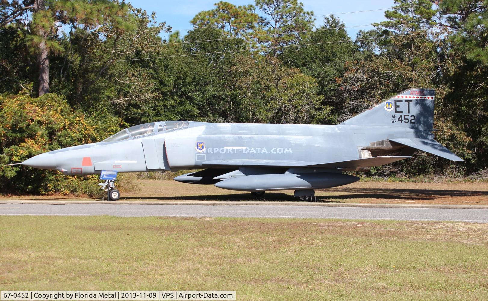 67-0452, 1967 McDonnell RF-4C-34-MC Phantom II C/N 3003, RF-4C Phantom II at USAF Armament museum