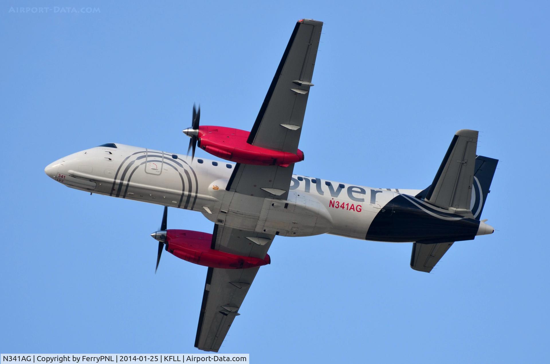 N341AG, 1998 Saab 340B C/N 340B-437, Silver Saab taking-off