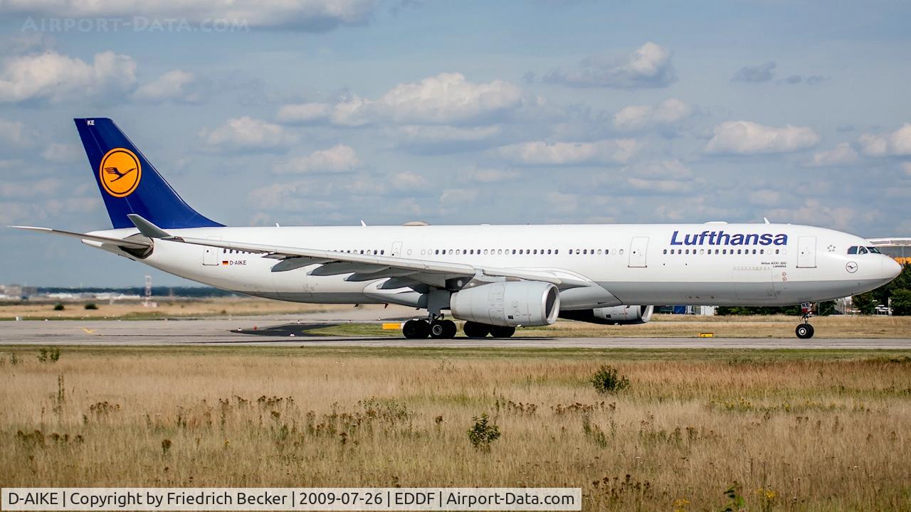 D-AIKE, 2004 Airbus A330-343X C/N 636, departure via RW18W