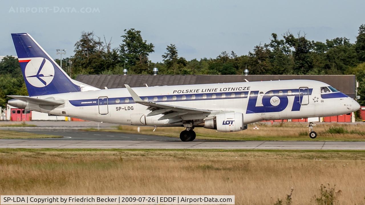 SP-LDA, 2004 Embraer 170ST (ERJ-170-100ST) C/N 17000023, departure via RW18W