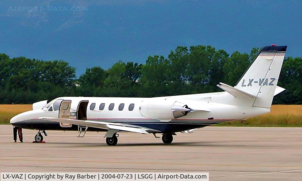 LX-VAZ, 1989 Cessna 550 Citation II C/N 550-0622, Cessna Citation II [550-0622] Geneva~HB 23/07/2004