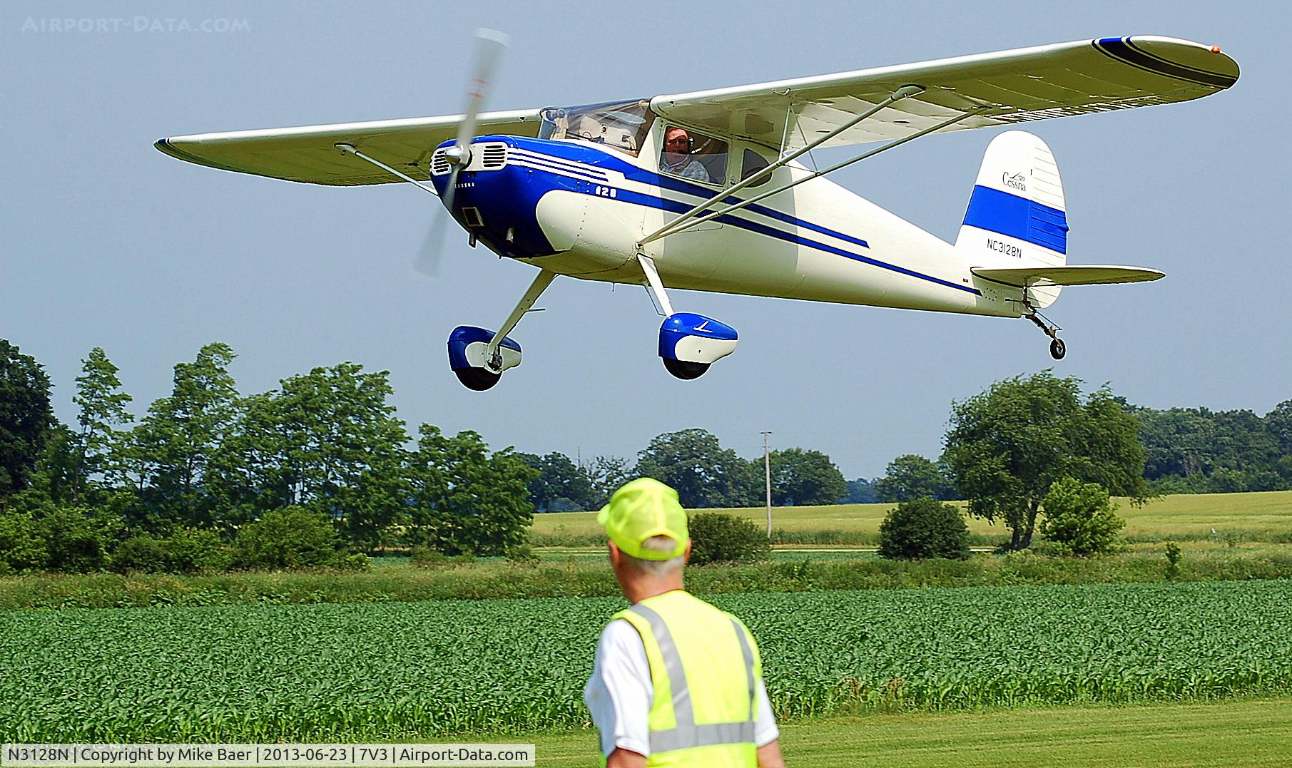 N3128N, 1947 Cessna 120 C/N 13386, N3128N @ 7V3