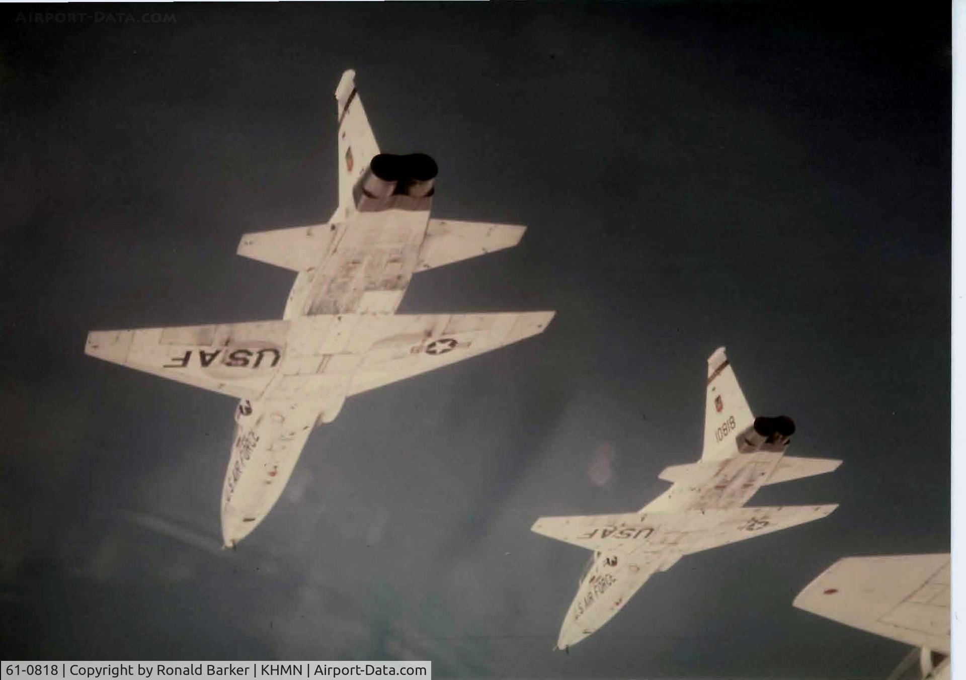 61-0818, 1961 Northrop T-38A-40-NO C/N N5184, Formation flying Holloman