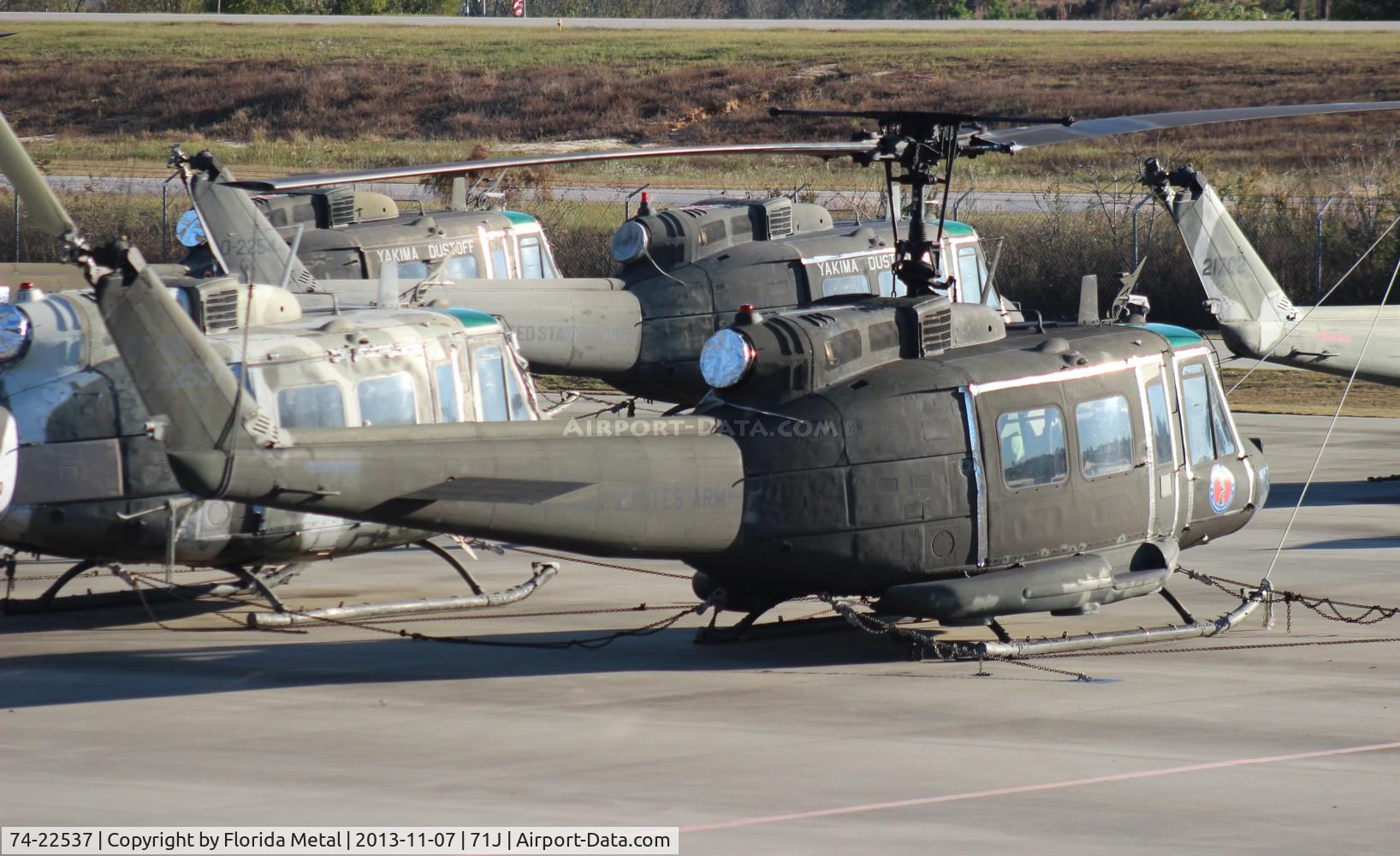 74-22537, 1974 Bell UH-1H Iroquois C/N 13861, UH-1H