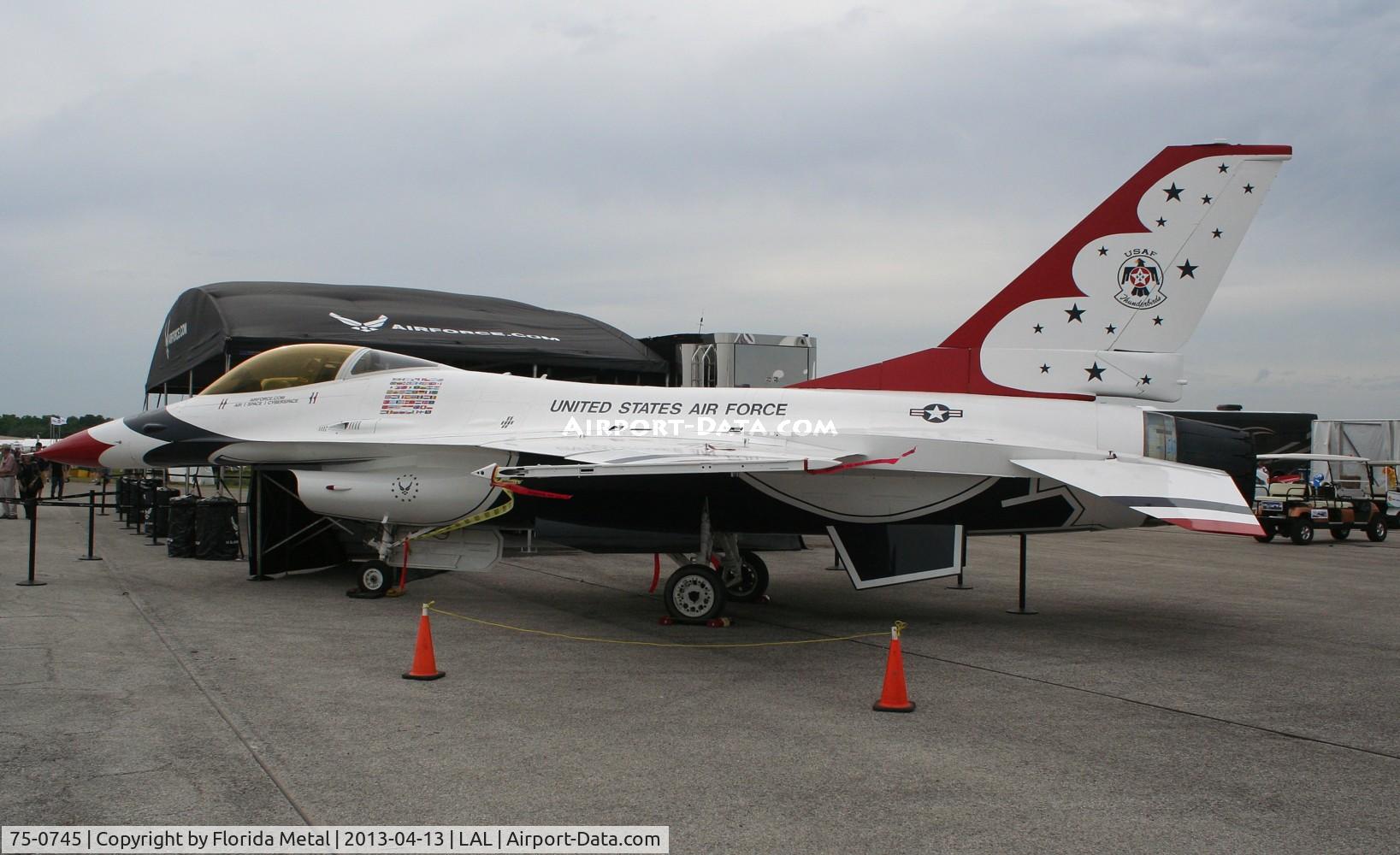 75-0745, 1977 General Dynamics YF-16A Fighting Falcon C/N 61-1, F-16 painted as Thunderbirds