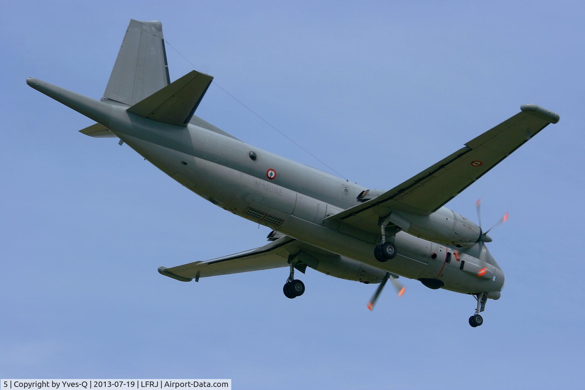 5, Dassault ATL-2 Atlantique 2 C/N 5, French Naval Aviation Dassault-Breguet Atlantique II (ATL2), Short approach Rwy 08, Landivisiau Naval Air Base (LFRJ)