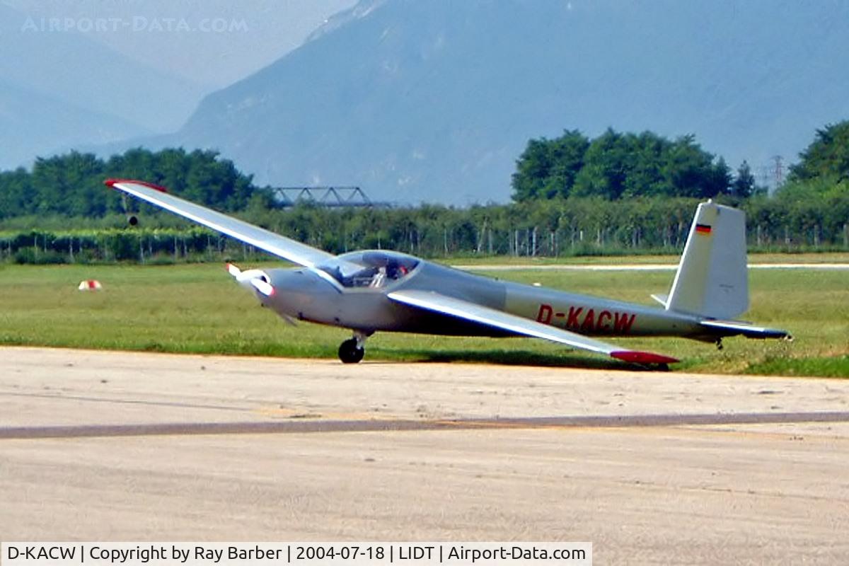 D-KACW, 1993 Aerotechnik L-13SL Vivat C/N 930506, Aerotechnik L-13SL Vivat [930506] Trento-Mattarello~I  18/07/2004