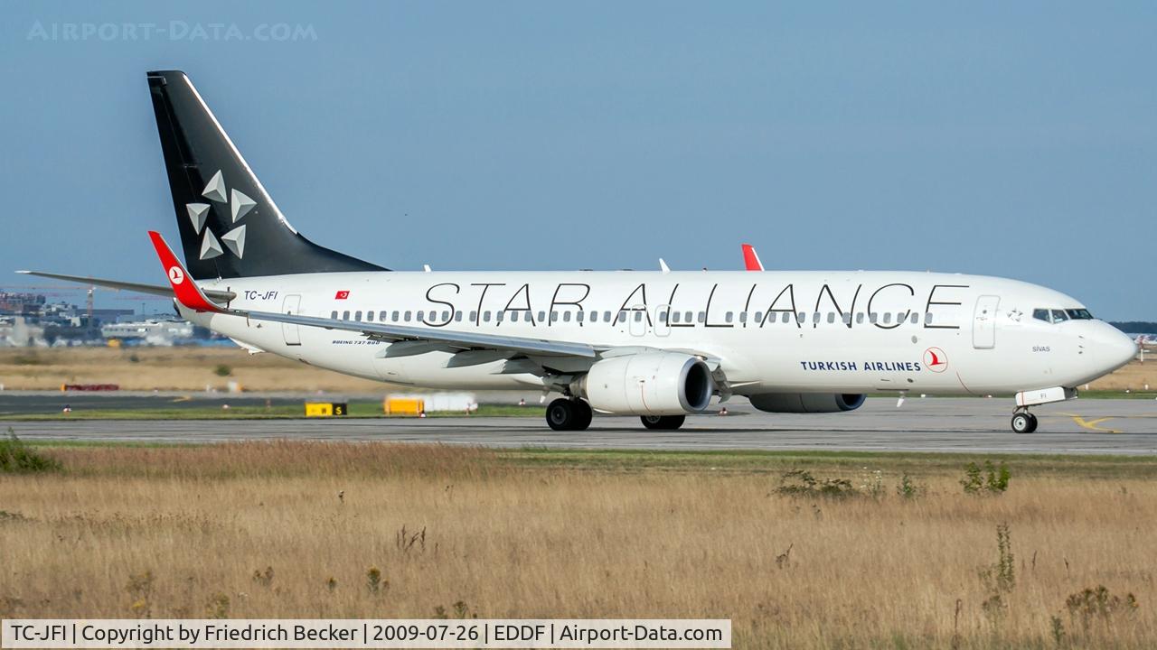 TC-JFI, 1999 Boeing 737-8F2 C/N 29771, departure via RW18W