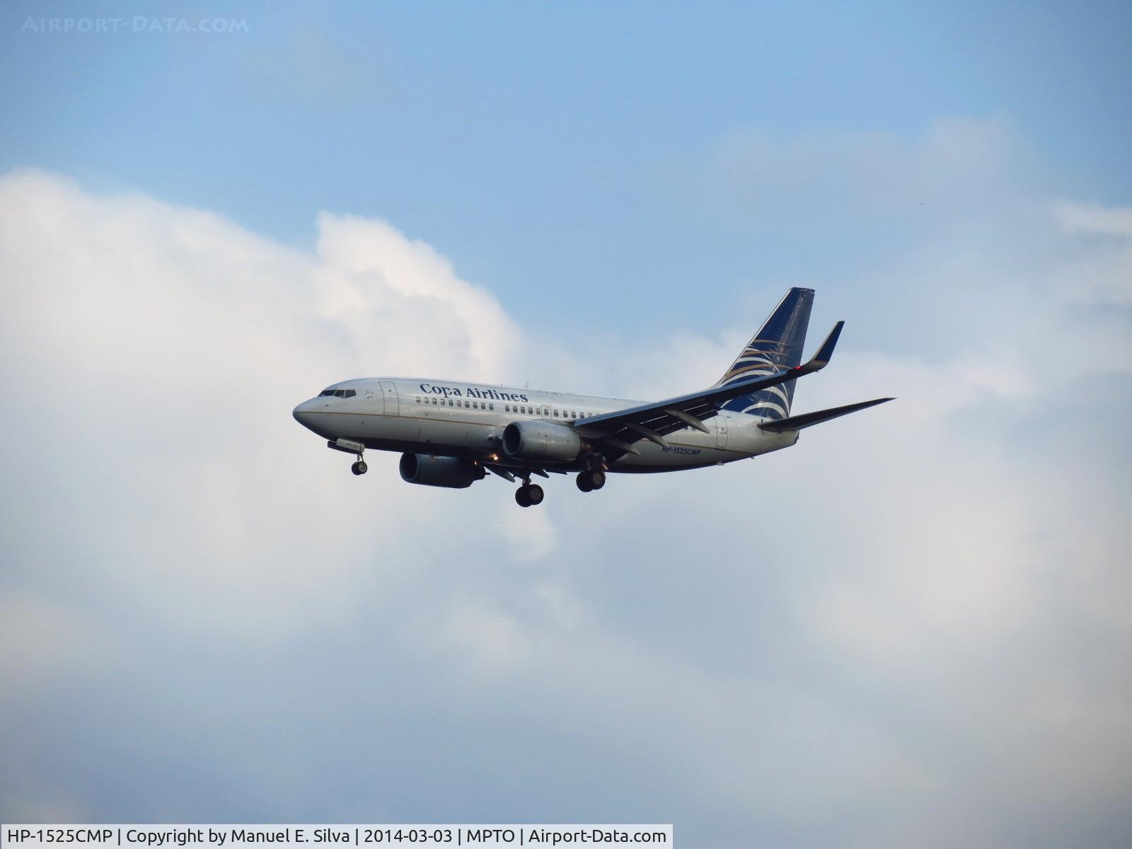 HP-1525CMP, 2004 Boeing 737-7V3 C/N 33706, On short final for rwy 03R