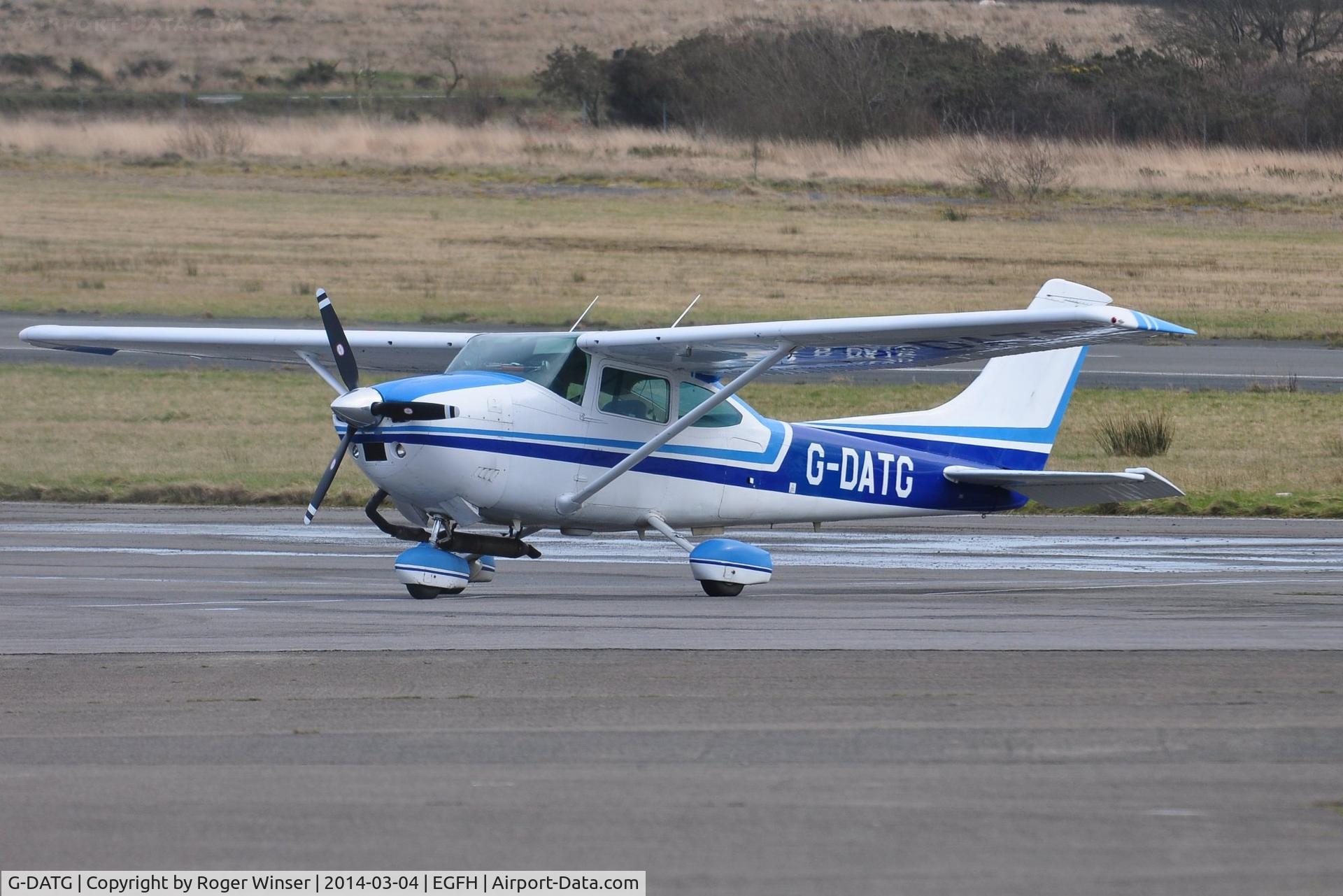 G-DATG, 1976 Reims F182P Skylane C/N F18200013, Visiting Reims/Cessna Skylane operated by the Oxford Aeroplane Company.
Previously registered D-EATG.