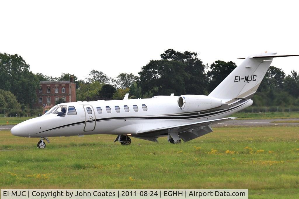 EI-MJC, 2008 Cessna 525B CitationJet CJ3 C/N 525B-0266, Taxiing on arrival
