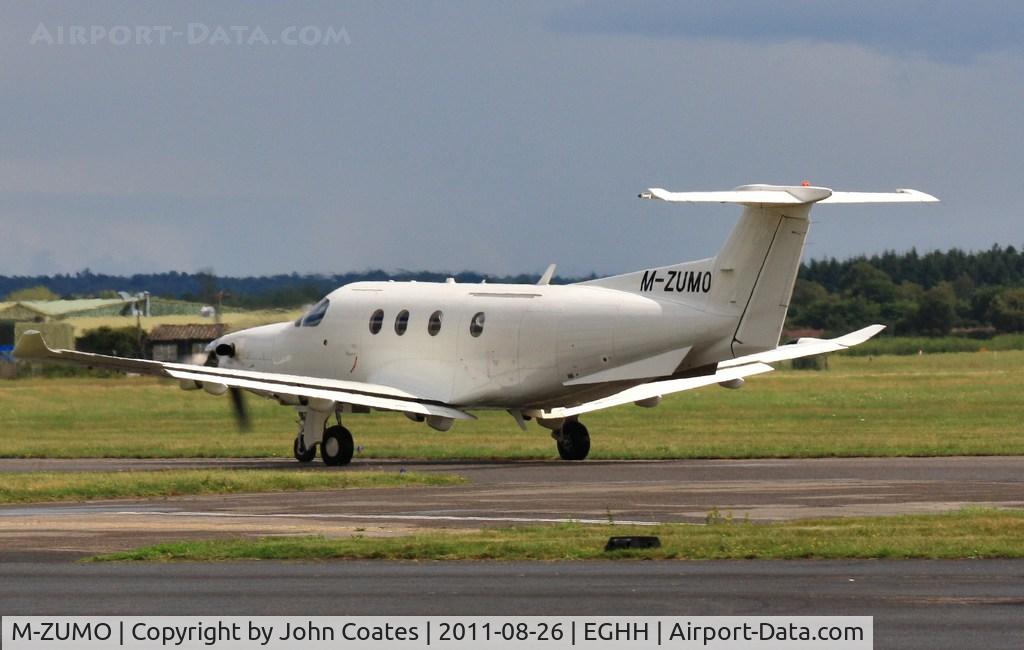 M-ZUMO, 2006 Pilatus PC-12/47 C/N 732, Taxiing to depart