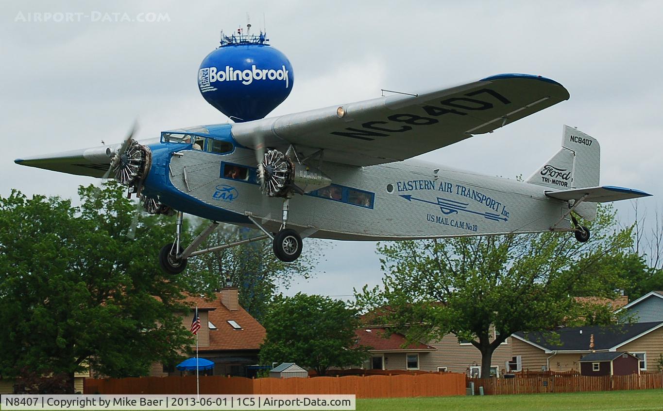 N8407, 1929 Ford 4-AT-E Tri-Motor C/N 69, N8407 @ 1C5
