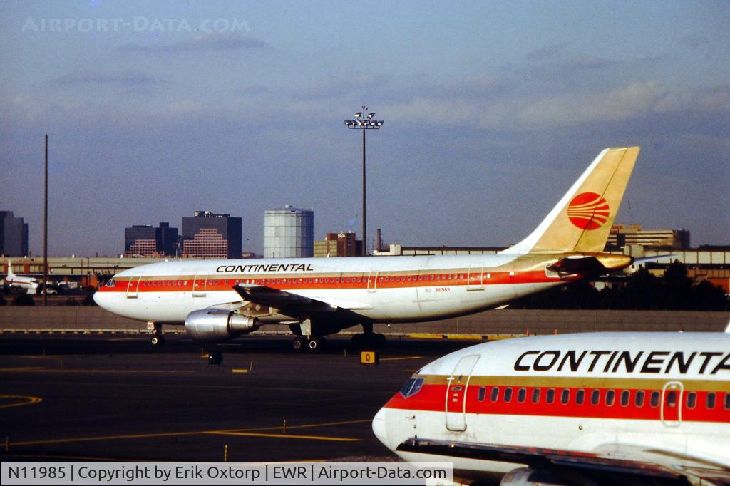 N11985, 1980 Airbus A300B4 C/N 119, N11985 in EWR