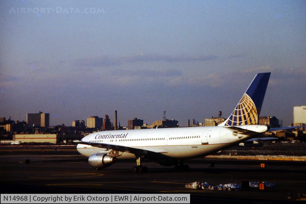 N14968, Airbus A300B4-203 C/N 153, N14968 in EWR