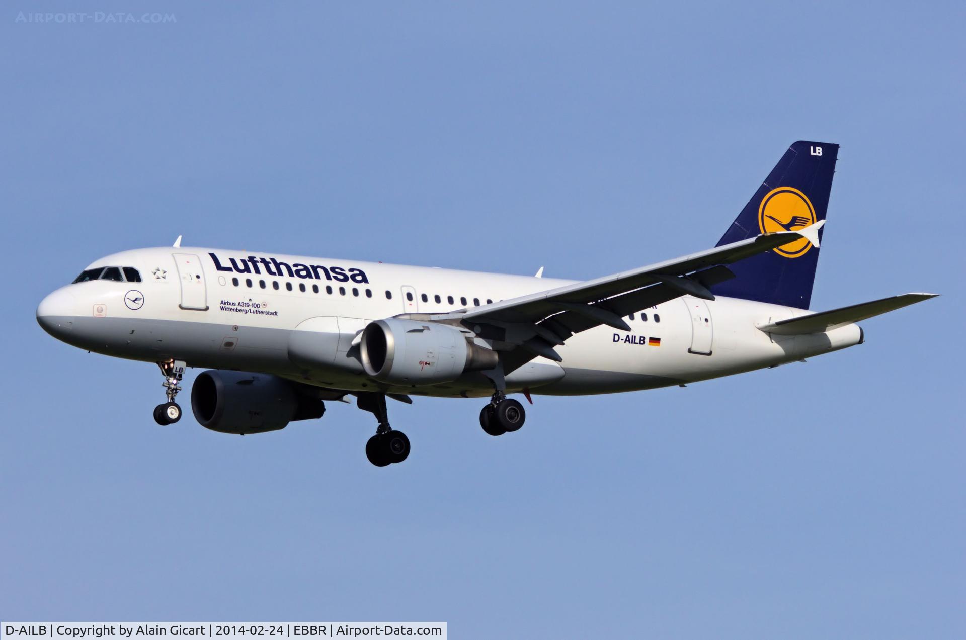 D-AILB, 1996 Airbus A319-114 C/N 610, Landing