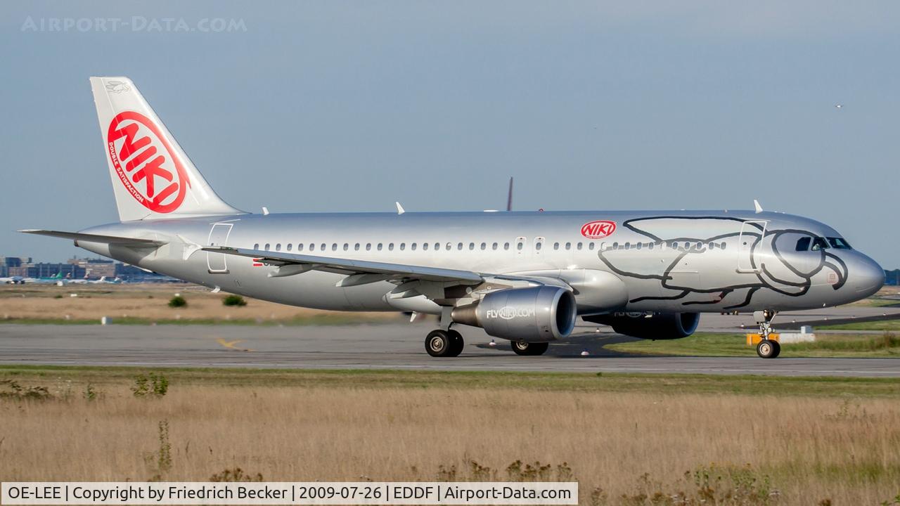 OE-LEE, 2006 Airbus A320-214 C/N 2749, departure via RW18W
