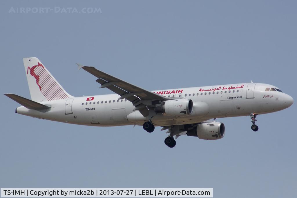 TS-IMH, 1993 Airbus A320-211 C/N 0402, Landing