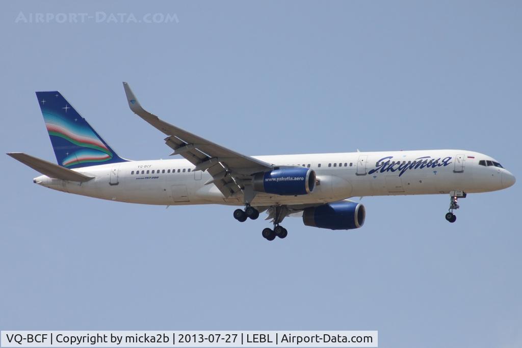VQ-BCF, 1996 Boeing 757-23N C/N 27974, Landing