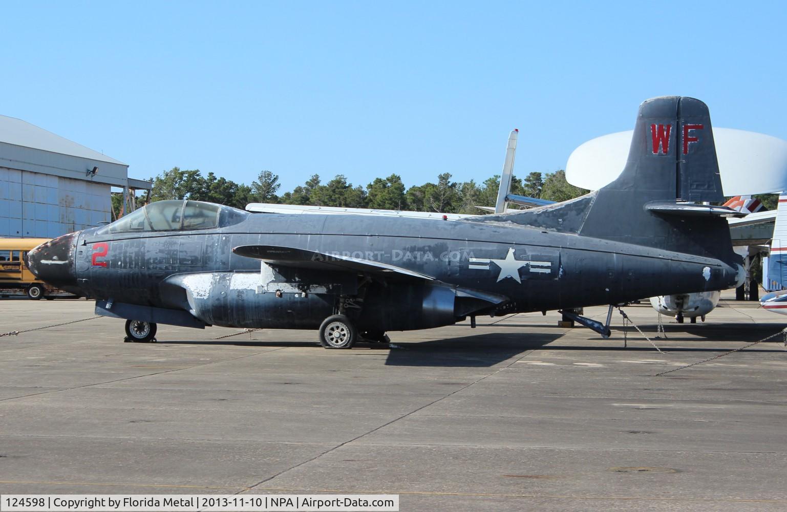 124598, 1951 Douglas F3D-2 Skyknight C/N 7468, F3D-2 Skynight