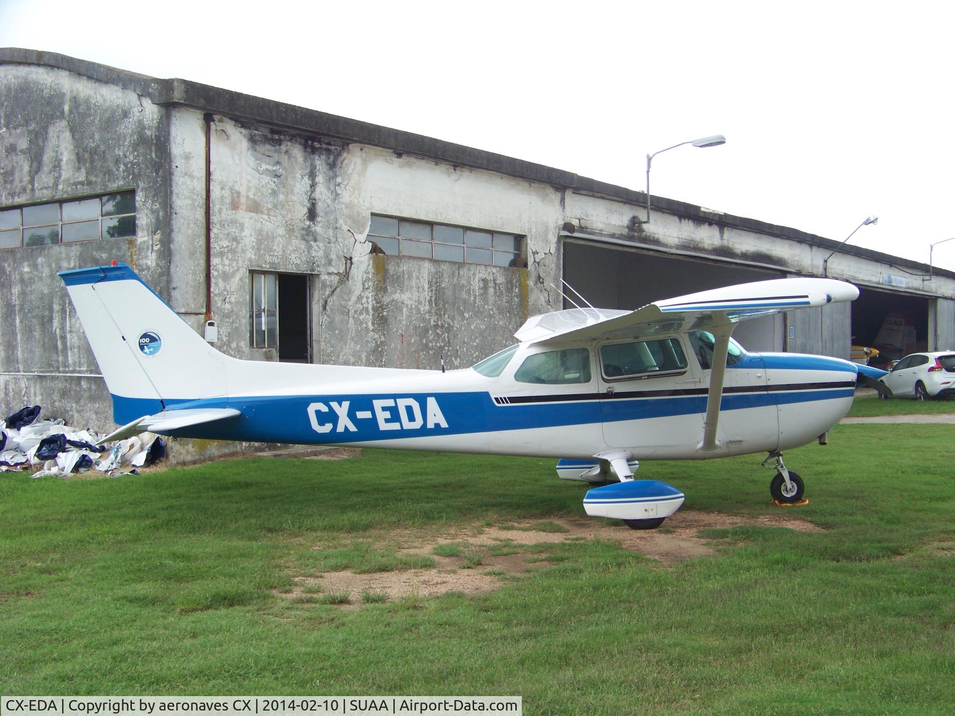 CX-EDA, Cessna 172M C/N 172-64319, CX-EDA (Escuela del Aire) Aeropuerto Angel S. Adami.