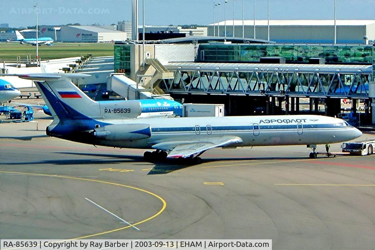 RA-85639, 1988 Tupolev Tu-154M C/N 88A771, Tupolev Tu-154M [88A-771] (Aeroflot) Amsterdam-Schiphol~PH 13/09/2003