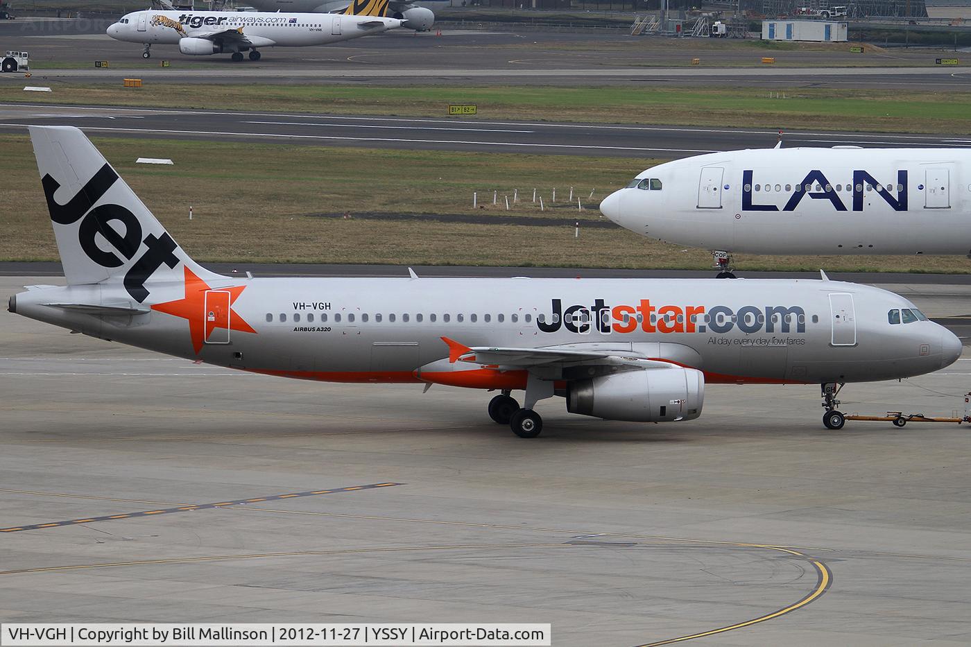 VH-VGH, 2010 Airbus A320-232 C/N 4495, on pushback