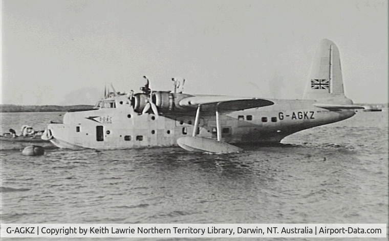 G-AGKZ, Short S25 Sunderland 3 C/N ML790, Photo of BOAC Sunderland 3 G-AGKZ
FILE 744\744-0033
TITLE Flying boat on Darwin Harbour, 1948.
DESCRIPT Darwin Harbour, NT, Australia 1948.
DATE 1948
PHOTONO PH0744/0033
CREATOR
COLLECTN KEITH LAWRIE
RIGHTS Northern Territory Library and