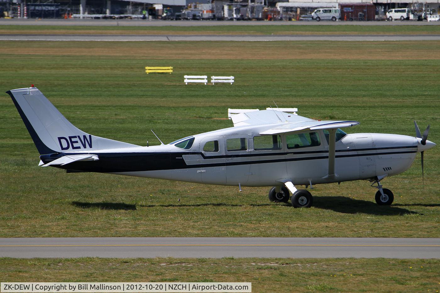 ZK-DEW, Cessna 207 C/N 20700161, parked up