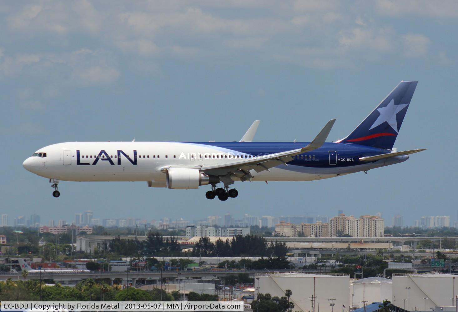 CC-BDB, 2011 Boeing 767-316/ER C/N 40590, LAN 767-300