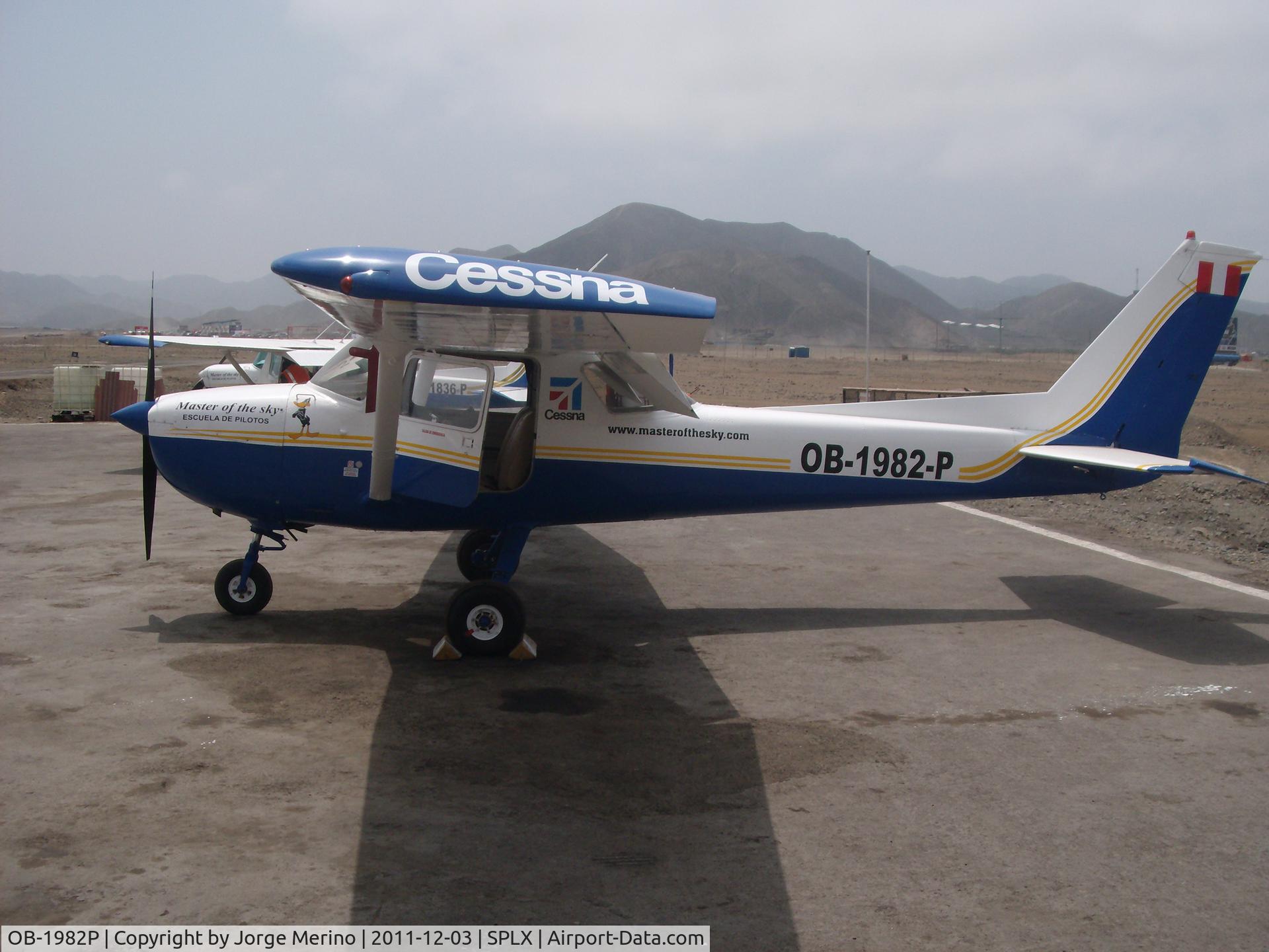 OB-1982P, 1976 Cessna 150M C/N 15078025, OB-1982-P at ramp, Lib Mandi airport (SPLX), Lima, Peru
