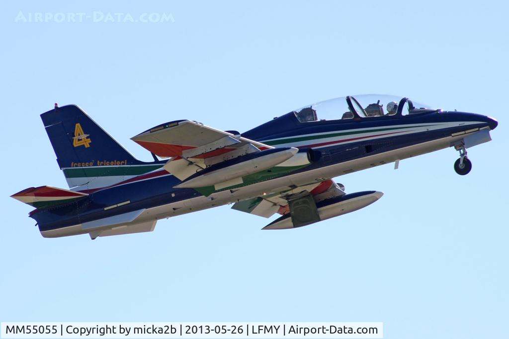 MM55055, Aermacchi MB-339A C/N 6851/189/AA086, In flight
