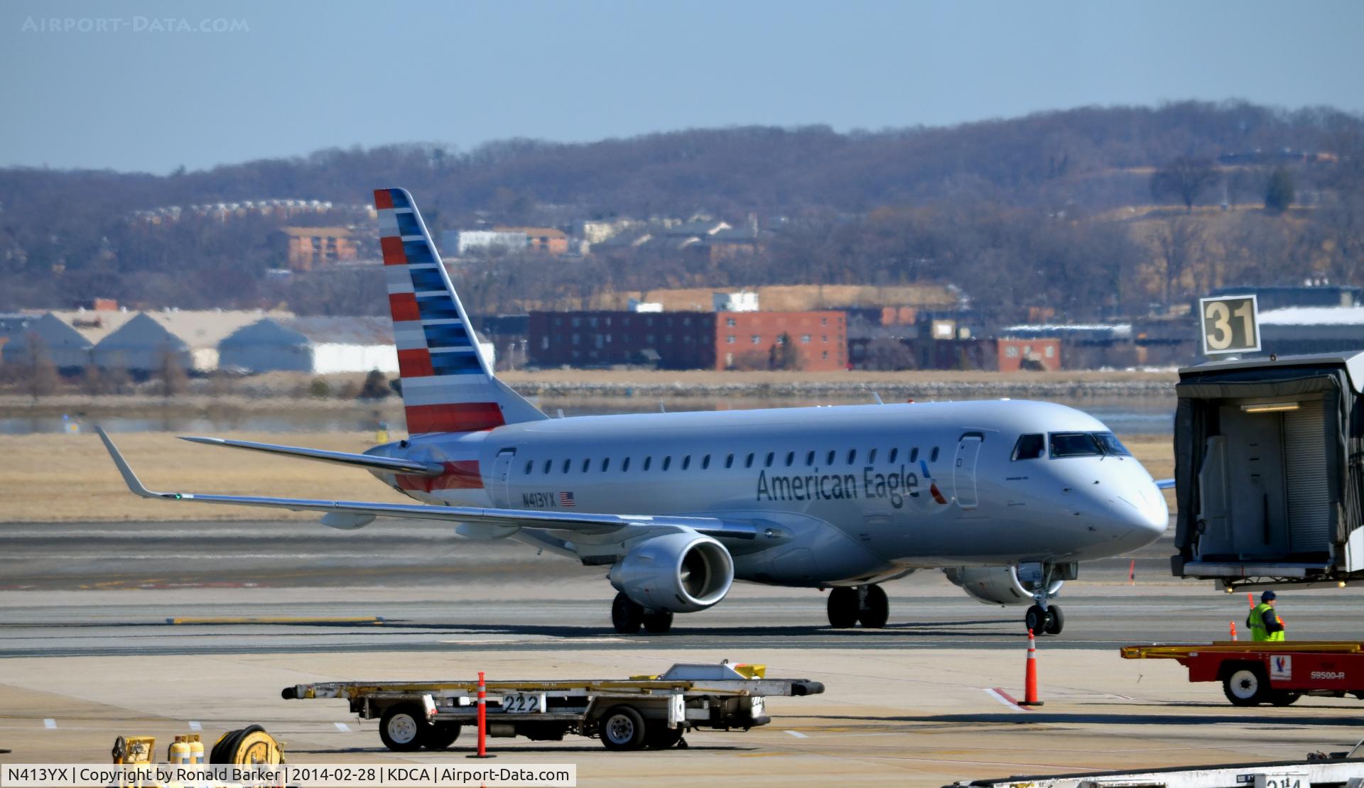 N413YX, 2013 Embraer 175LR (ERJ-170-200LR) C/N 17000376, Taxi to Gate 31 National