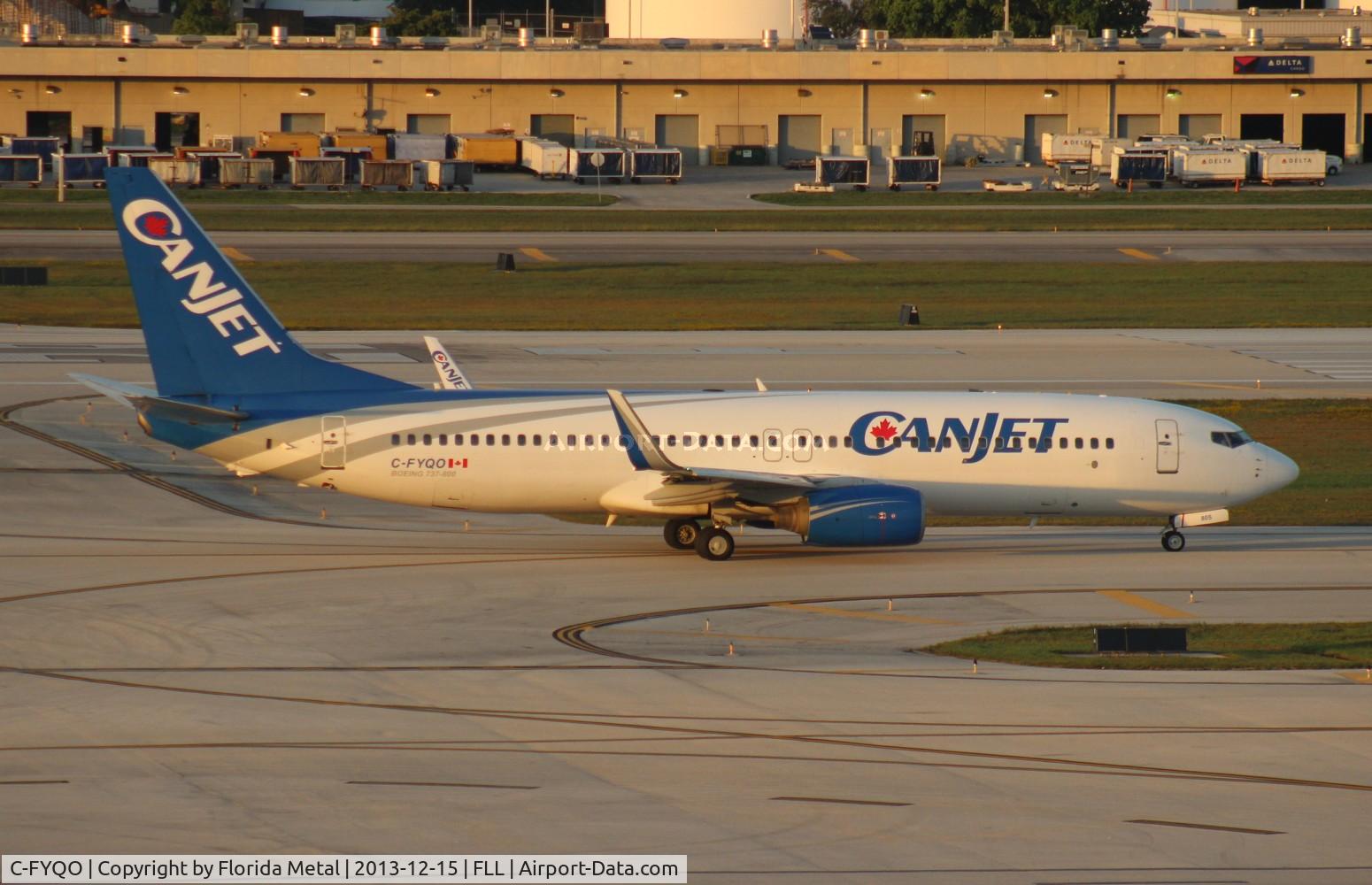 C-FYQO, 2002 Boeing 737-8AS C/N 29934, Can Jet 737-800