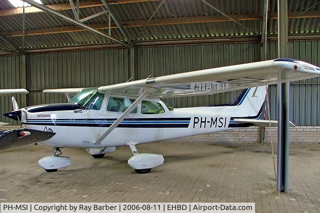 PH-MSI, Cessna 172P C/N 17275726, Cessna 172P Skyhawk [172-75726] Budel-Kempen~PH 11/08/2006
