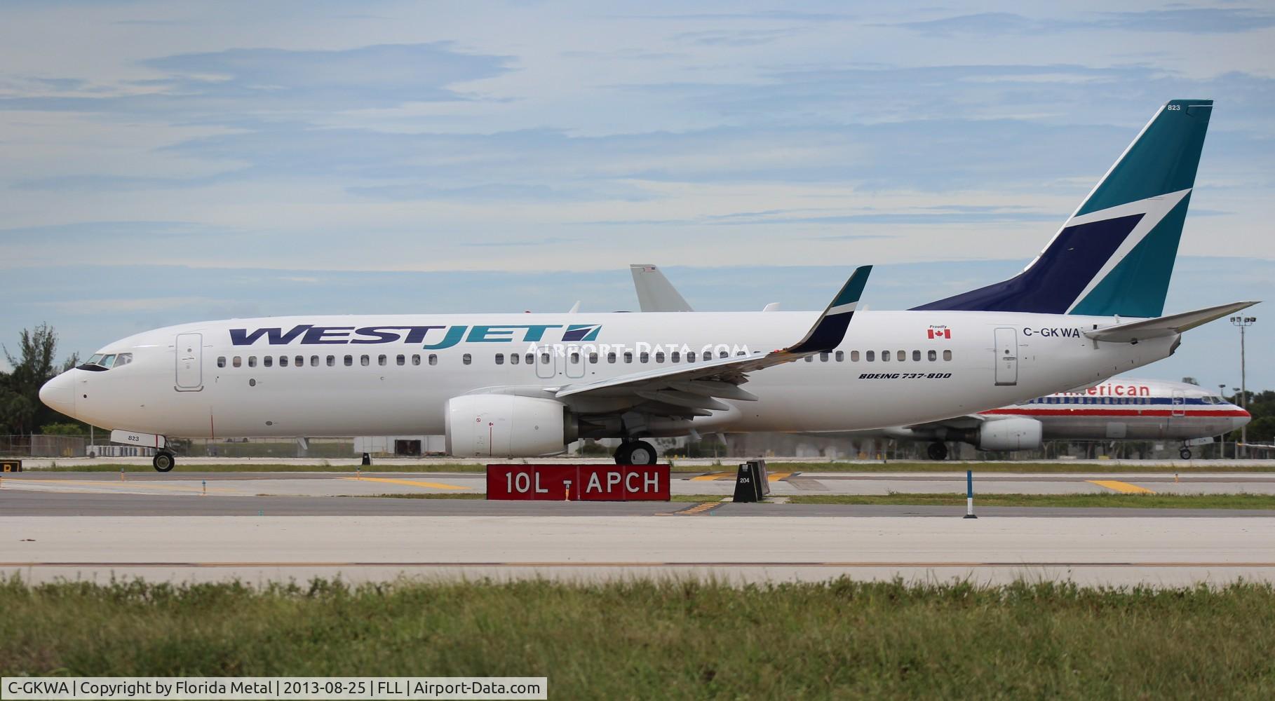 C-GKWA, 2013 Boeing 737-8CT C/N 39089, West Jet 737-800