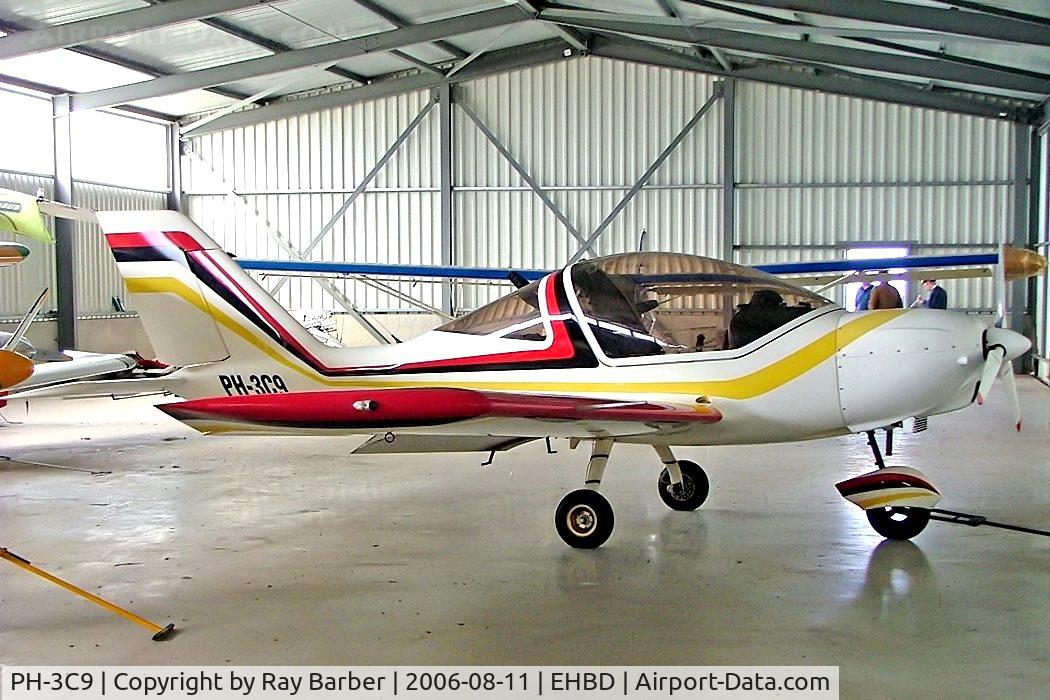 PH-3C9, TL Ultralight TL-96 Star C/N 98S20, TL Ultralight TL-96 Star [98S20] Budel-Kempen~PH 11/08/2006