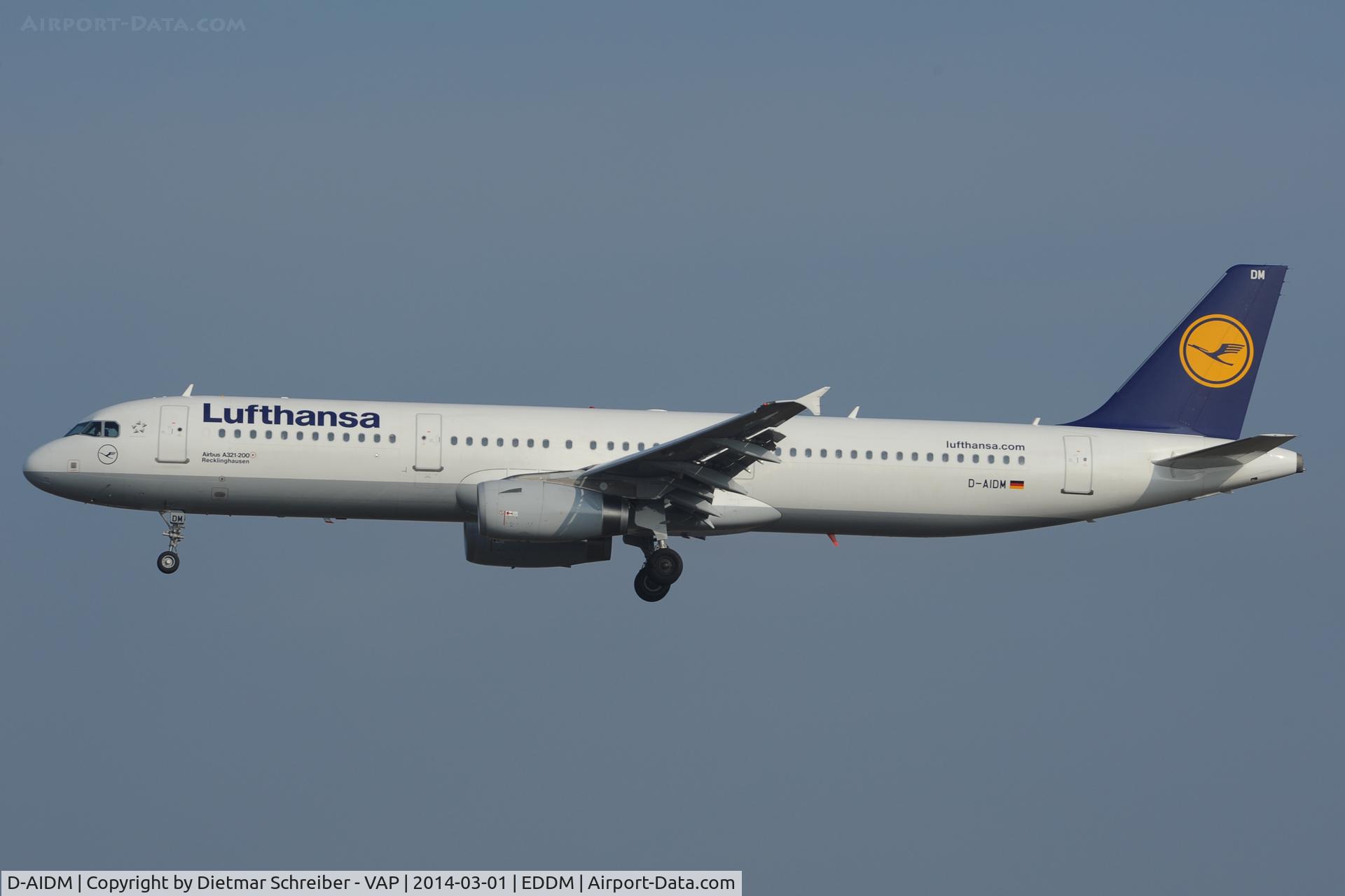 D-AIDM, 2011 Airbus A321-231 C/N 4916, Lufthansa Airbus A321