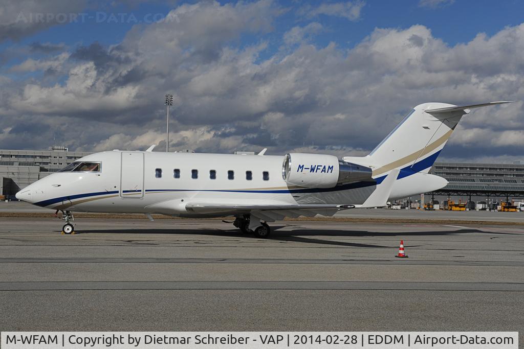 M-WFAM, 2012 Bombardier Challenger 605 (CL-600-2B16) C/N 5914, CL600
