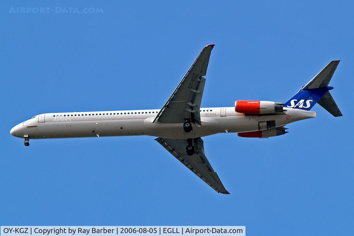 OY-KGZ, 1985 McDonnell Douglas MD-81 (DC-9-81) C/N 49381, McDonnell-Douglas DC-9-81 [49381] (SAS Scandinavian Airlines) Home~G 05/08/2006