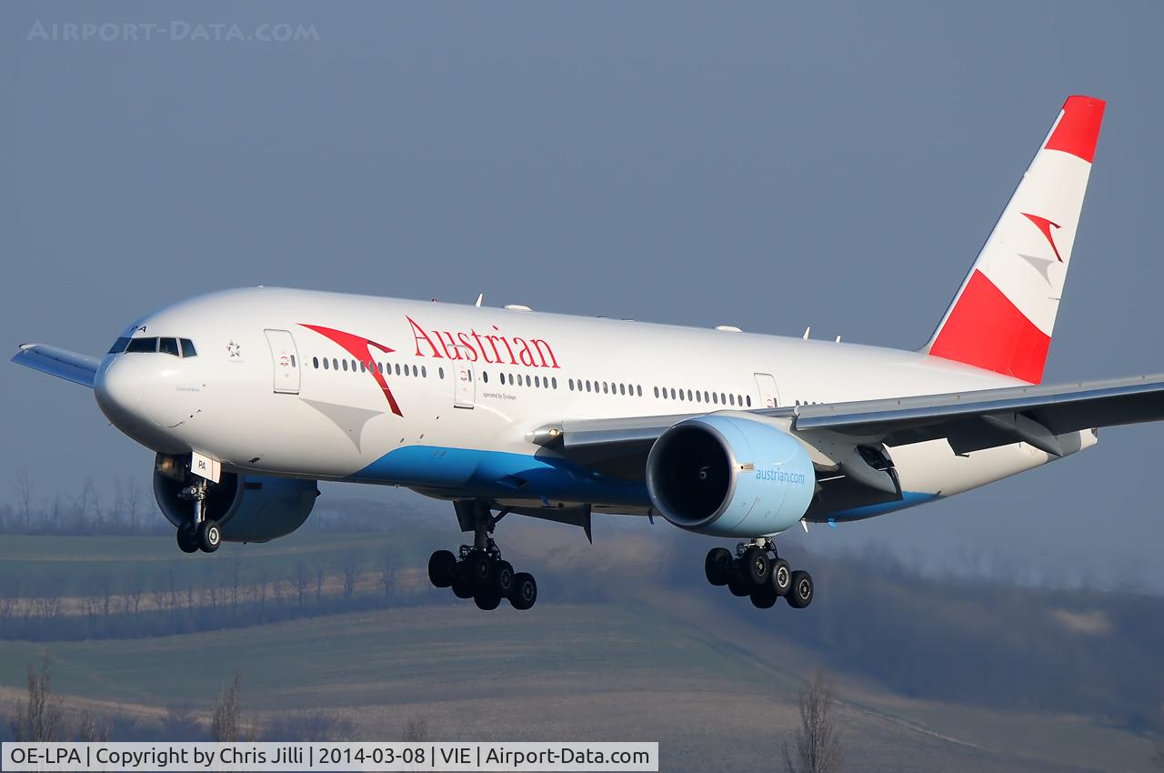 OE-LPA, 1997 Boeing 777-2Z9/ER C/N 28698, Austrian Airlines