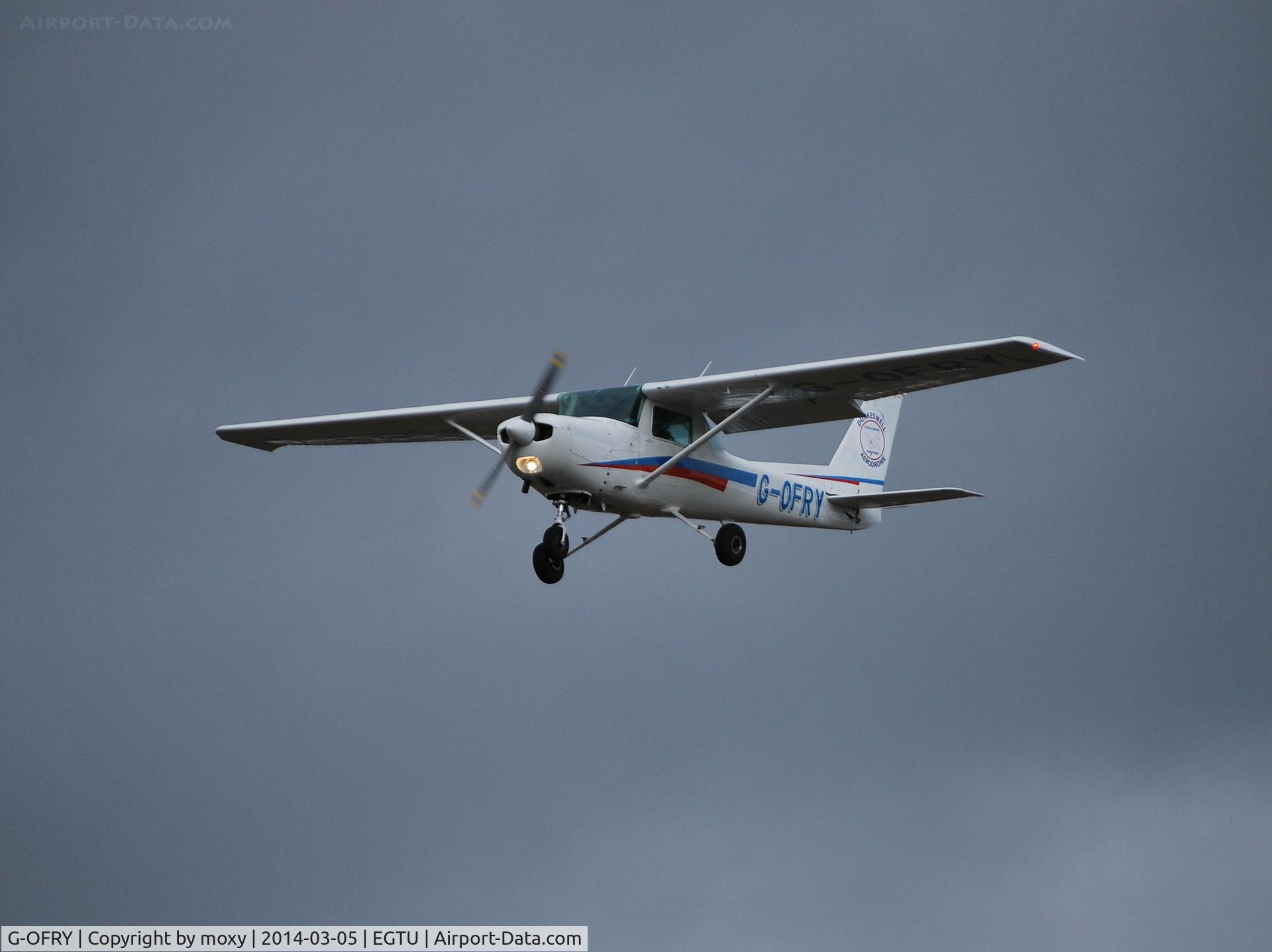 G-OFRY, 1978 Cessna 152 C/N 152-81420, Cessna 152 landing at Dunkeswell