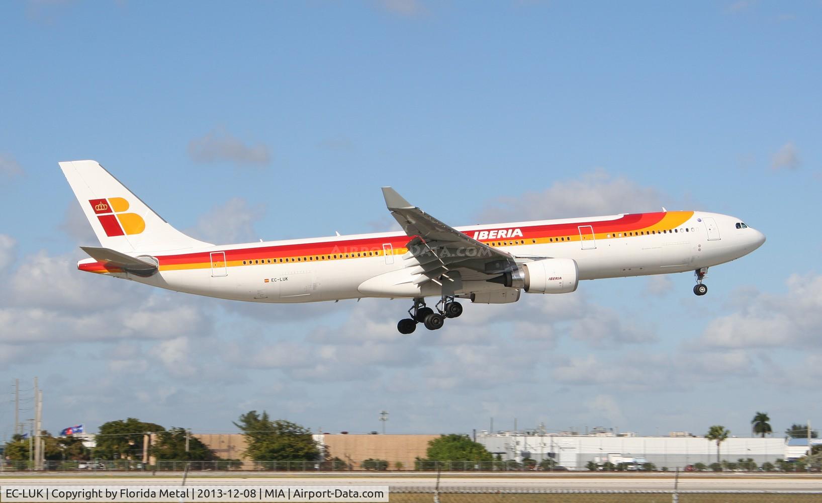 EC-LUK, 2012 Airbus A330-302 C/N 1385, Iberia A330-300