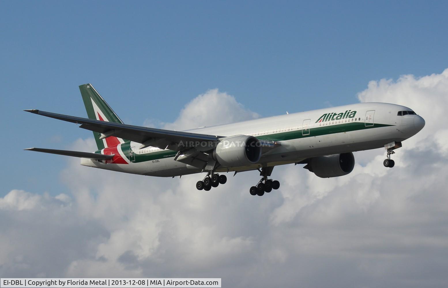 EI-DBL, 2003 Boeing 777-243/ER C/N 32781, Alitalia 777-200