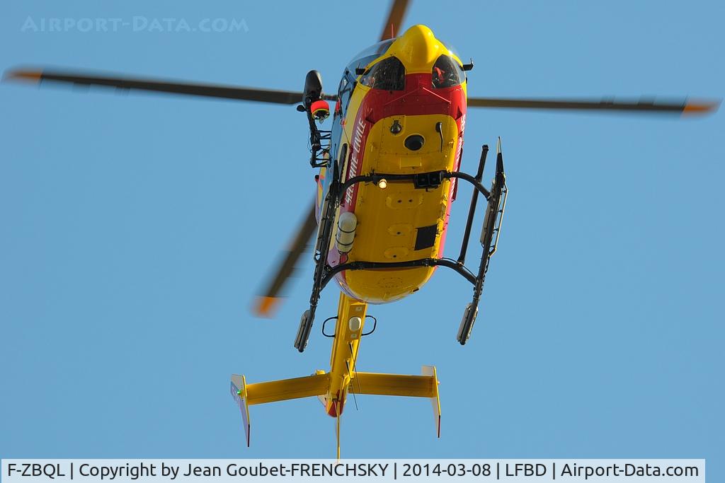 F-ZBQL, Eurocopter-Kawasaki EC-145 (BK-117C-2) C/N 9452, Dragon 33 landing FATO