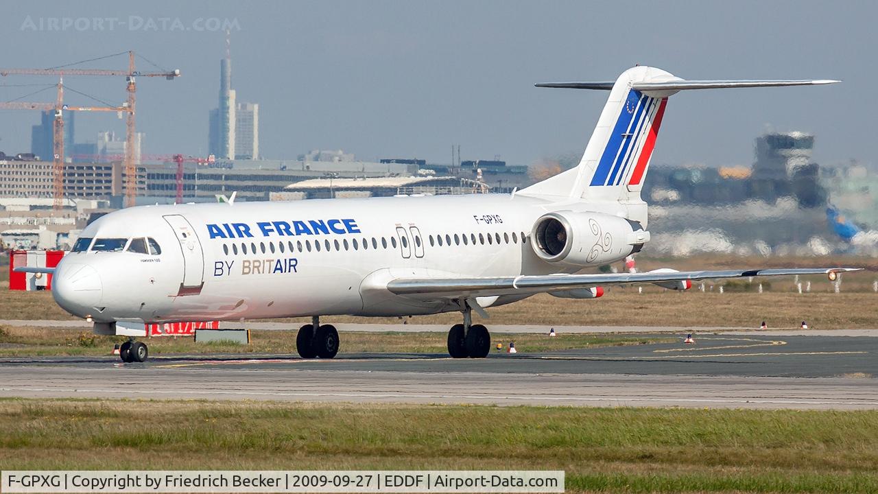 F-GPXG, 1992 Fokker 100 (F-28-0100) C/N 11387, line up for departure via RW18W
