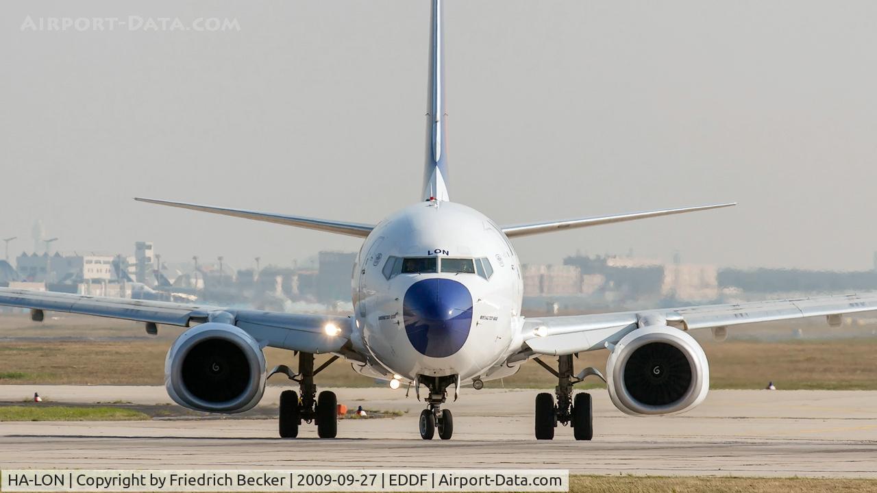 HA-LON, 2004 Boeing 737-6Q8 C/N 29353, line up for departure via RW18W