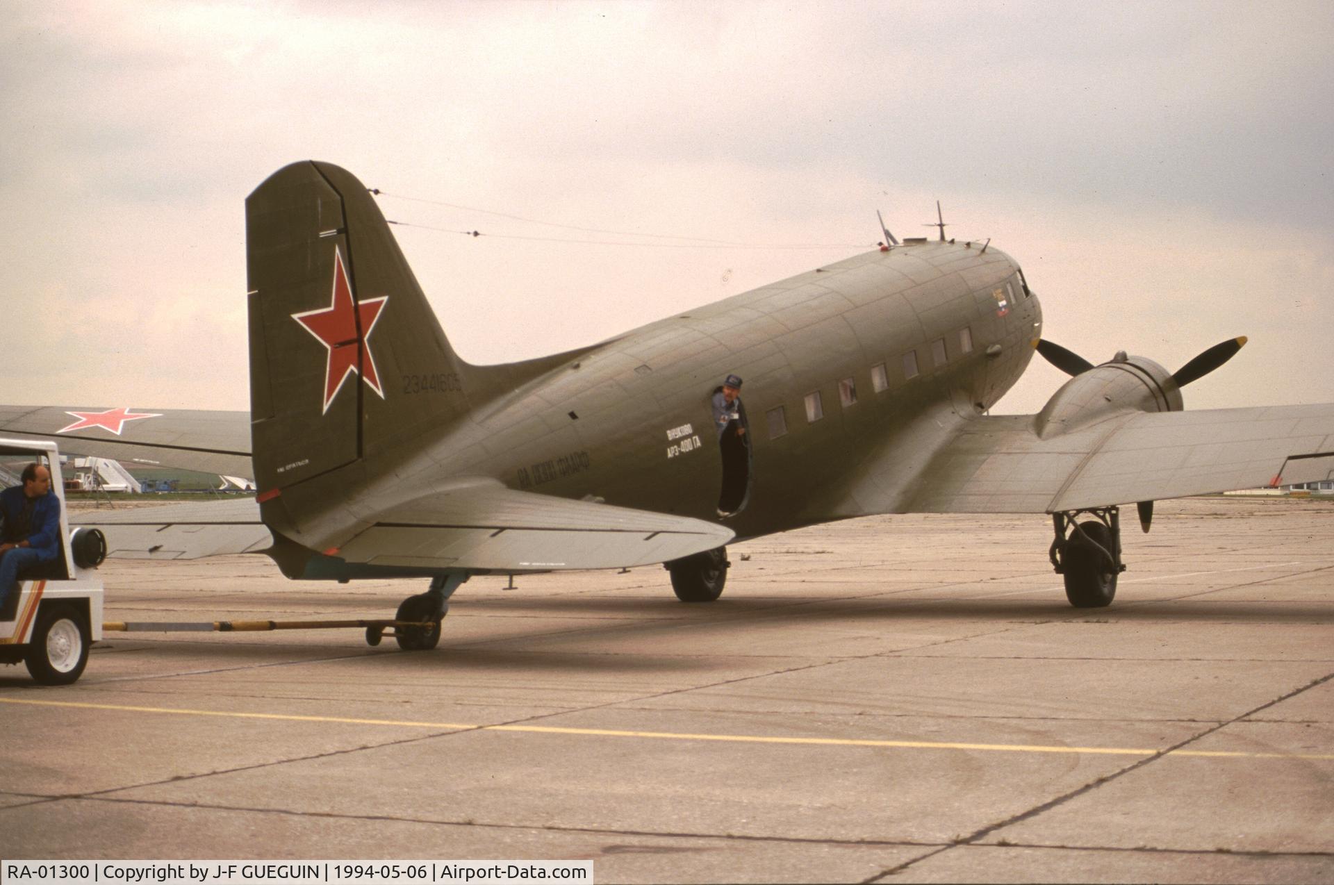 RA-01300, Lisunov Li-2T C/N 23441605, On display at Paris-Le Bourget Airport (1er Salon de l'Aviation Ancienne, 1994).