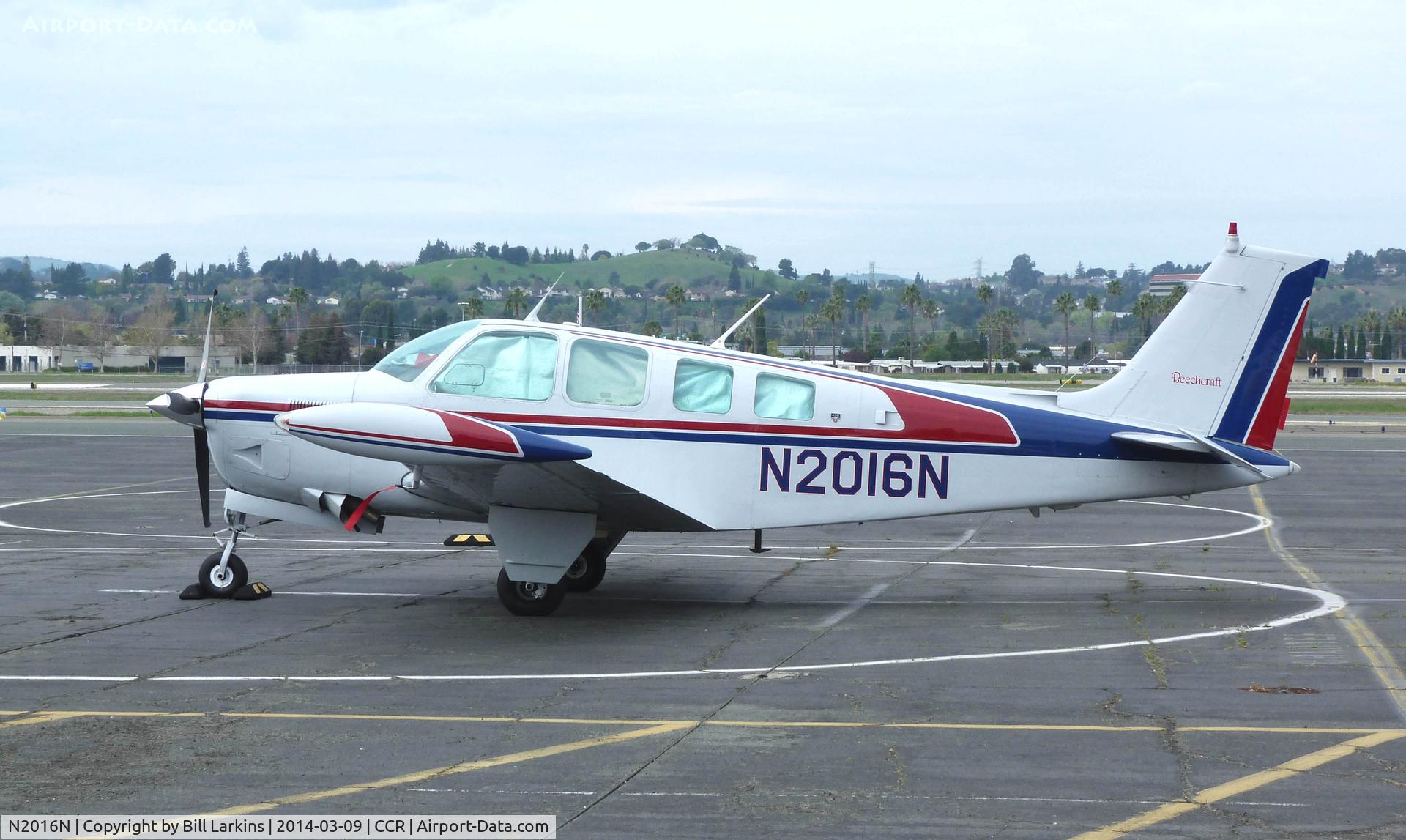 N2016N, 1978 Beech A36 Bonanza 36 C/N E-1313, Visitor